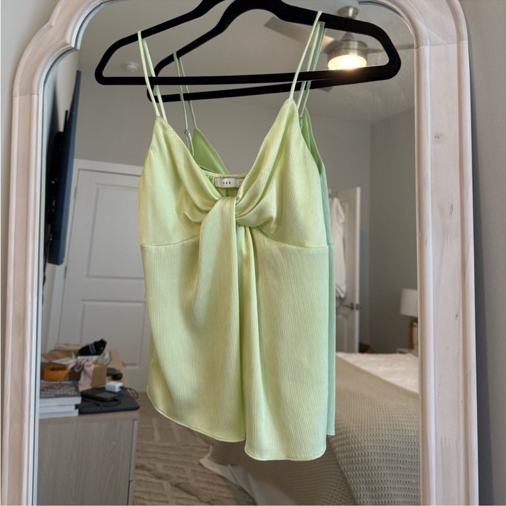 NWT Vici lime green tank